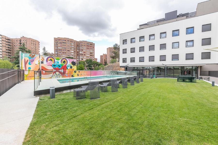 Micampus Madrid Sinesio Delgado Student Residence Exterior photo